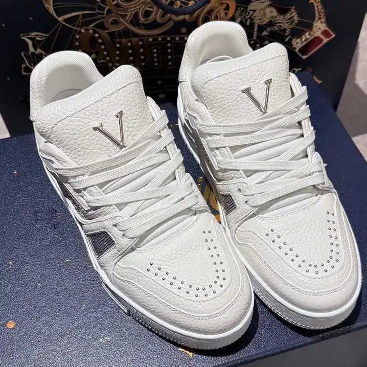 2025 New Men's Black Platform Casual Shoes High Street Lovers Joker Lace-up Increase Casual Sports Shoes Men's Shoes